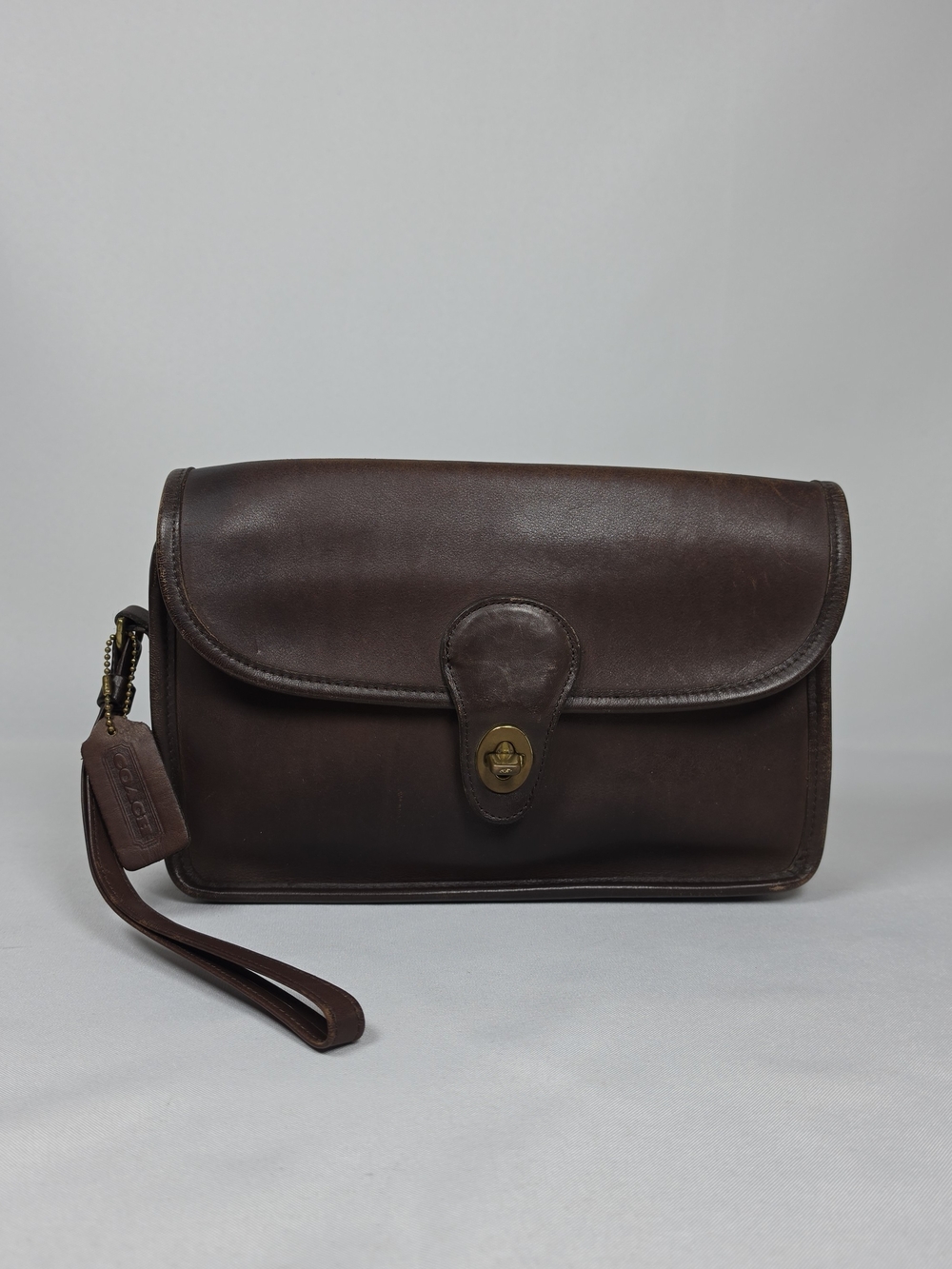 COACH Vintage Brown Leather Men’s Turnlock Clutch Wristlet Bag 9971 USA M OS